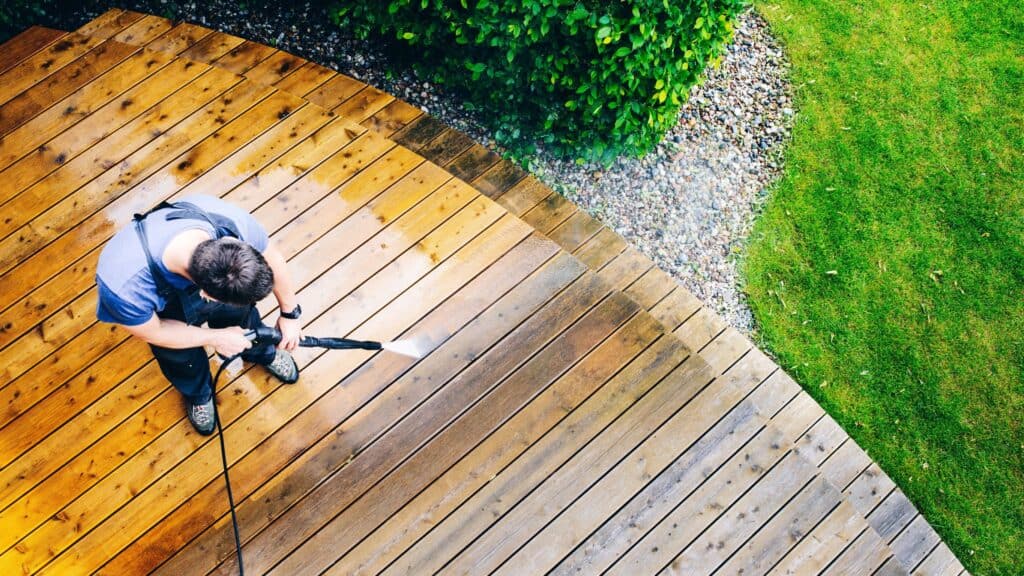 pressure washing service soft washing for wooden deck