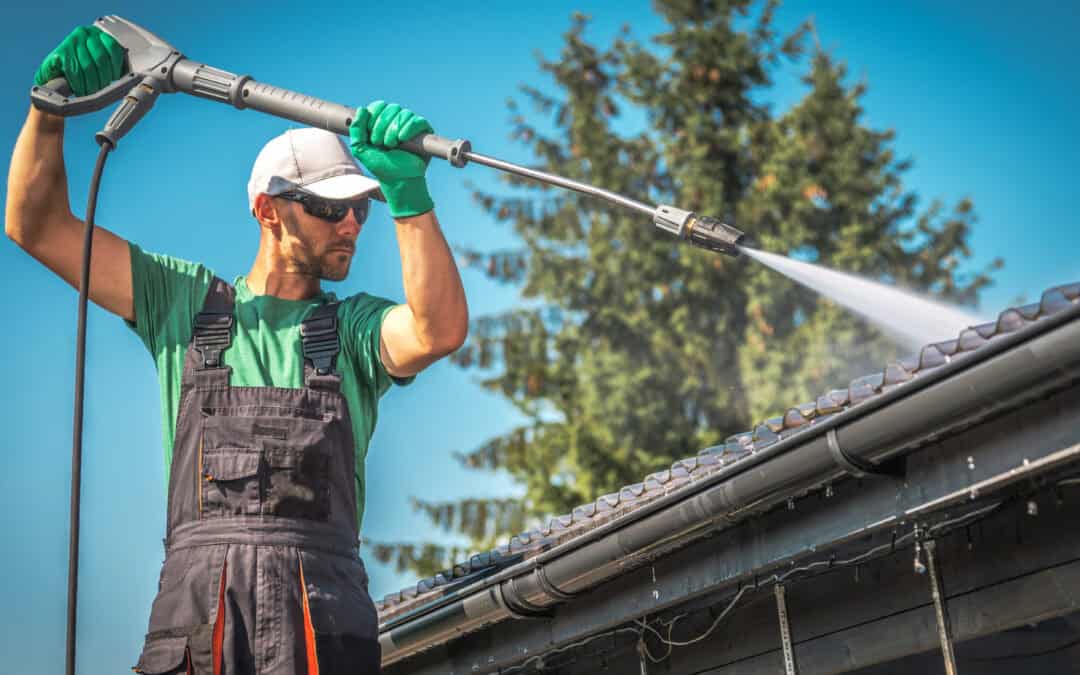 What to Expect During a Pressure Washing Service for Your Gutters